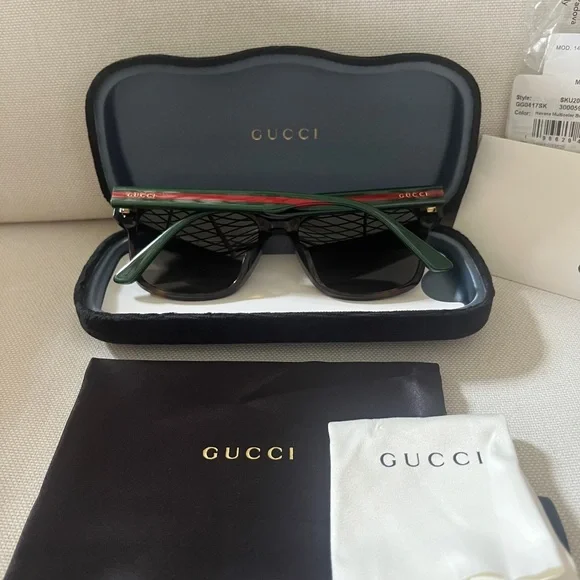 GUCCI SUNGLASSES FULL INCLUSION with Branded Case and dust cloth Gucci GG0307S 002 Clear Crystal Sunglasses – ModaBlvck main image 4